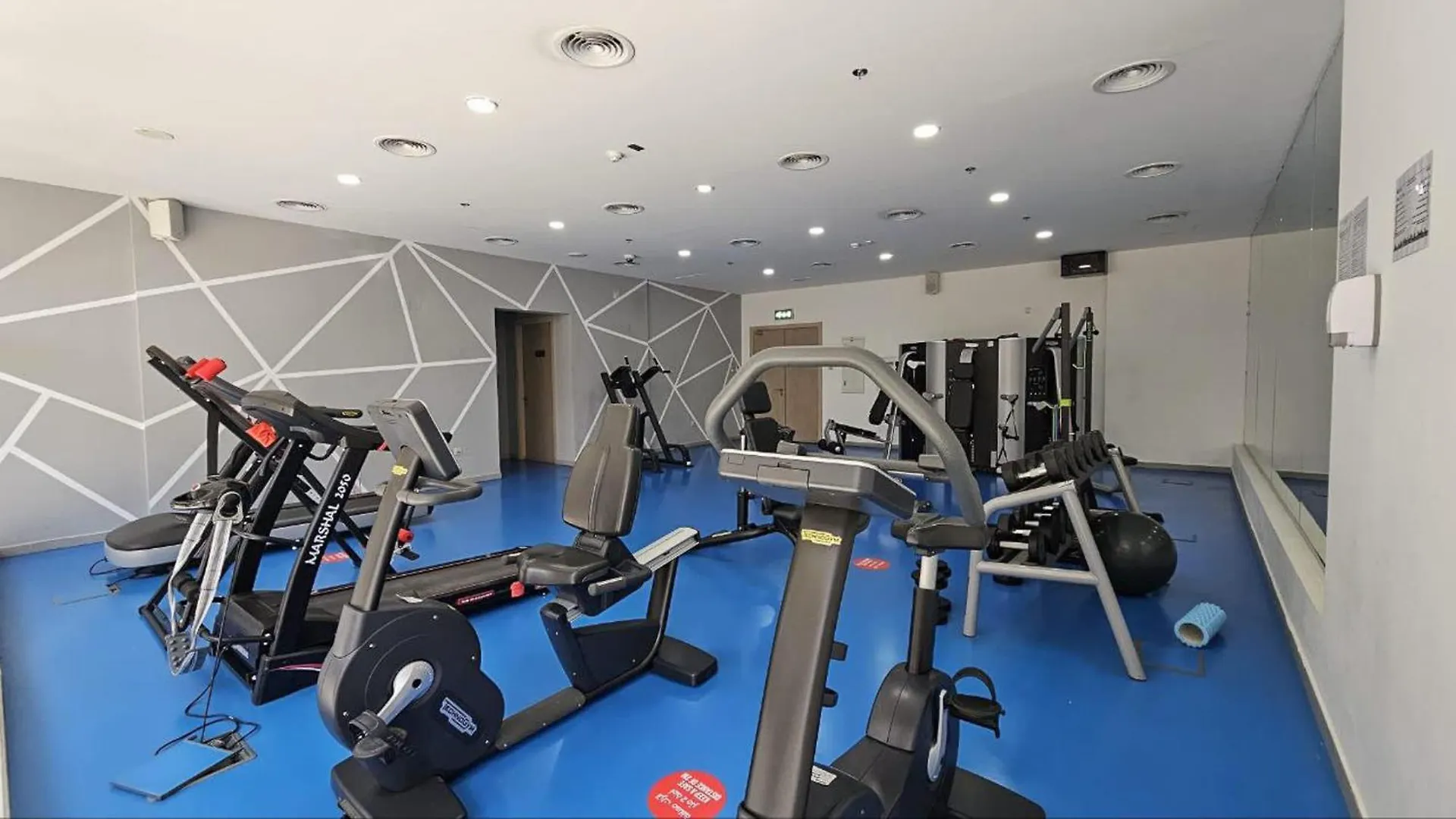 Heart-Captivating Studio In Shamal Waves 2 Dubai
