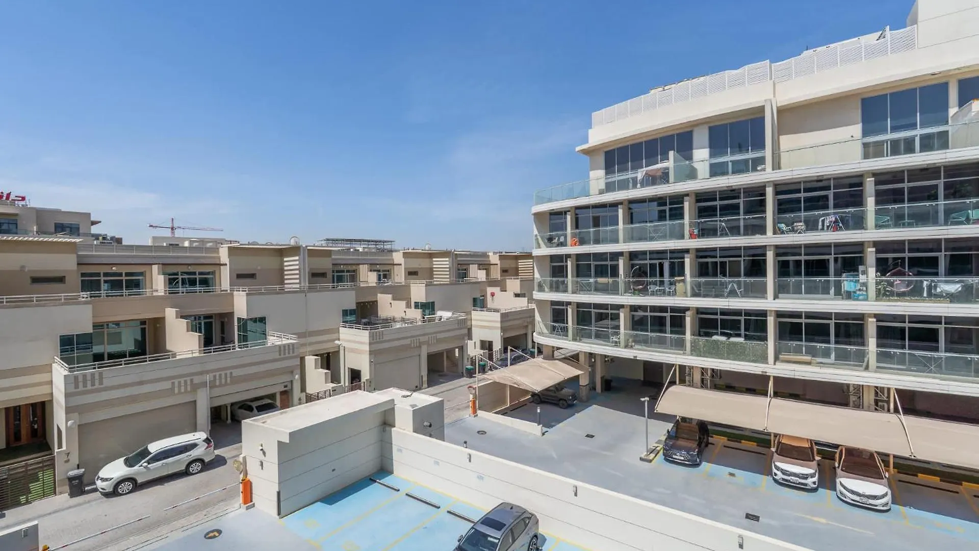 Heart-Captivating Studio In Shamal Waves 2 Dubai Apartment