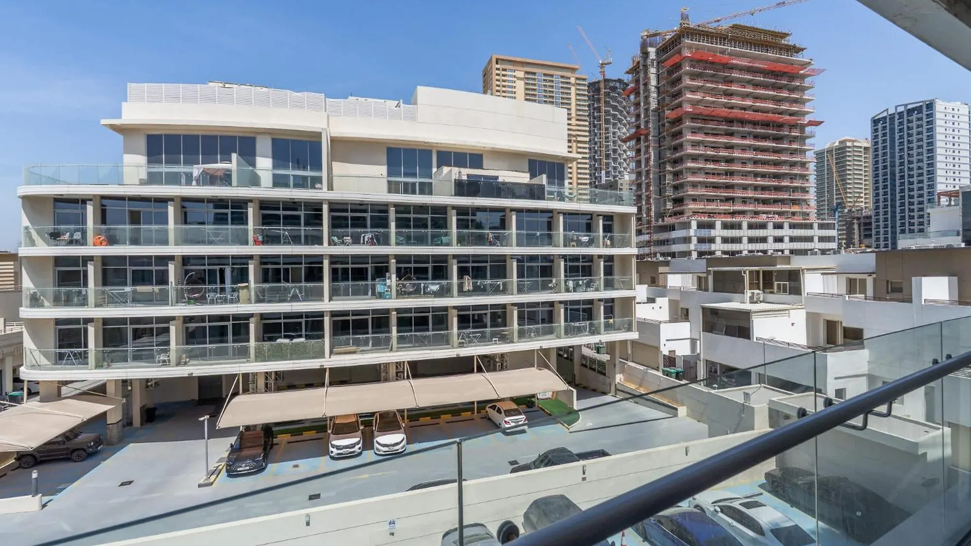 Apartment Heart-Captivating Studio In Shamal Waves 2 Dubai United Arab Emirates