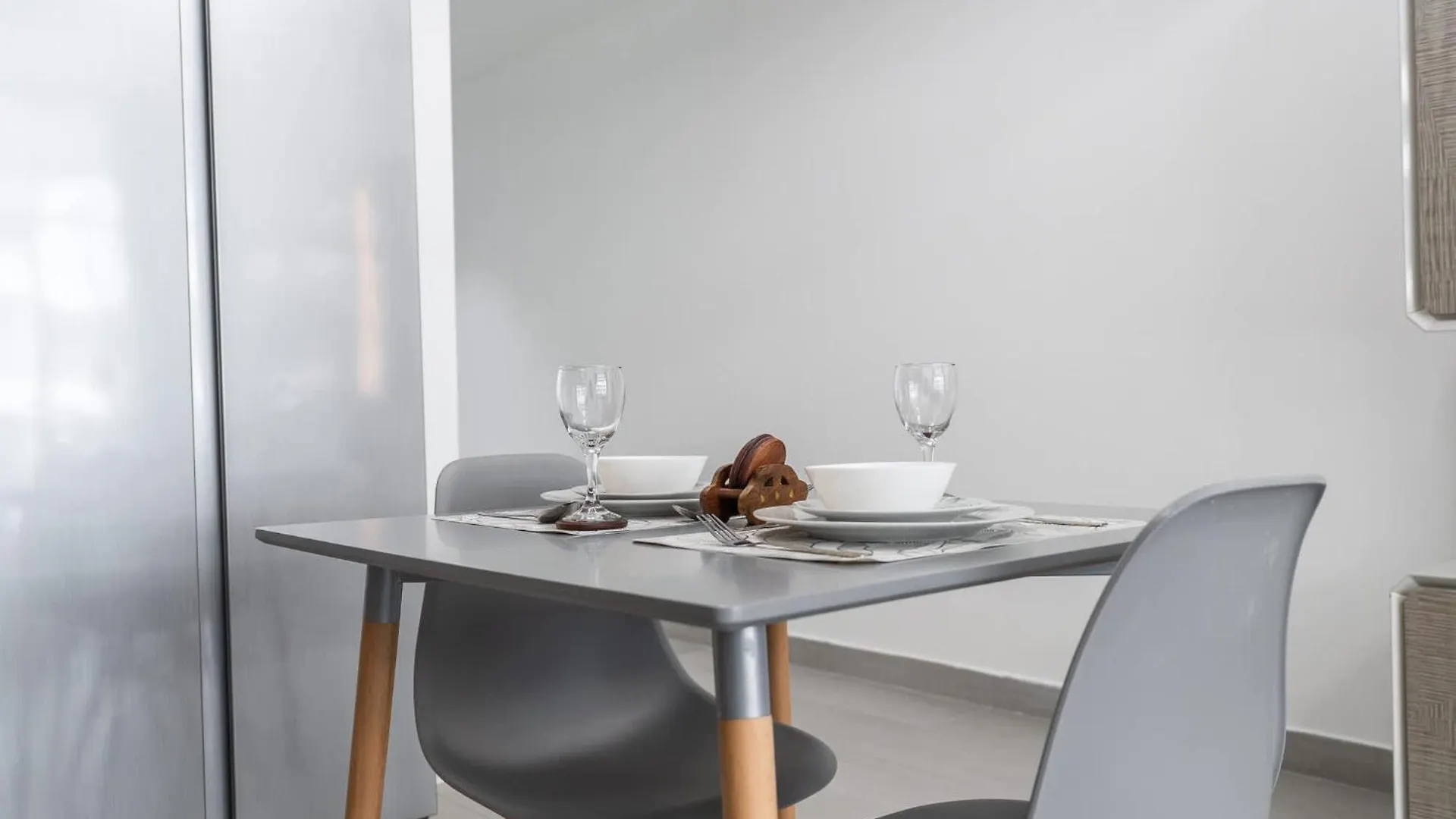 Heart-Captivating Studio In Shamal Waves 2 Dubai Apartment