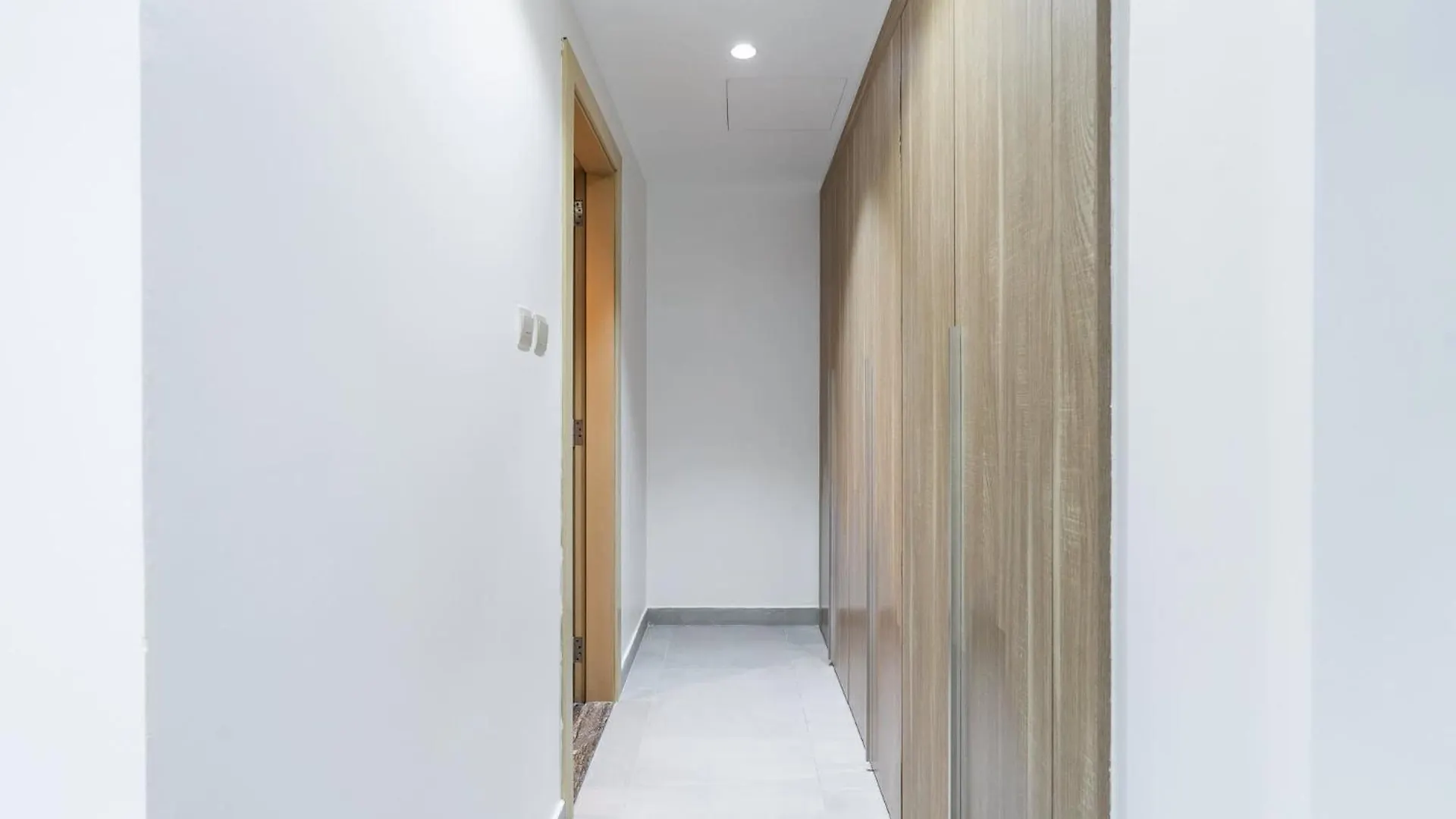 Heart-Captivating Studio In Shamal Waves 2 Dubai 0*,