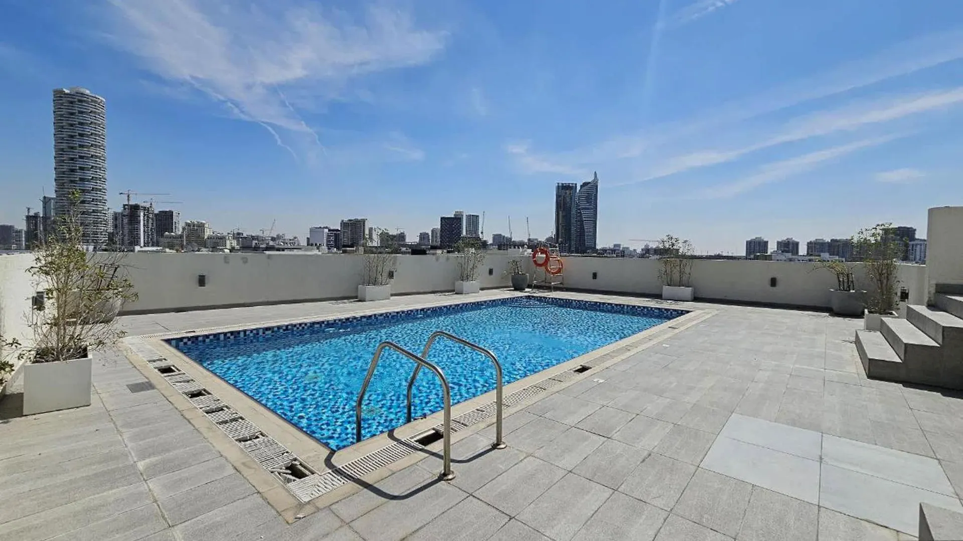 Apartment Heart-Captivating Studio In Shamal Waves 2 Dubai United Arab Emirates
